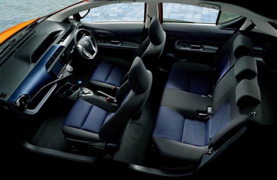  Toyota Aqua 2014 года  (фото 6 из 6)